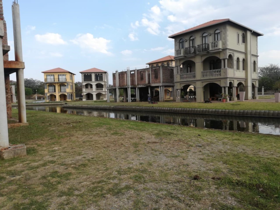 5 Bedroom Property for Sale in Ifafi North West